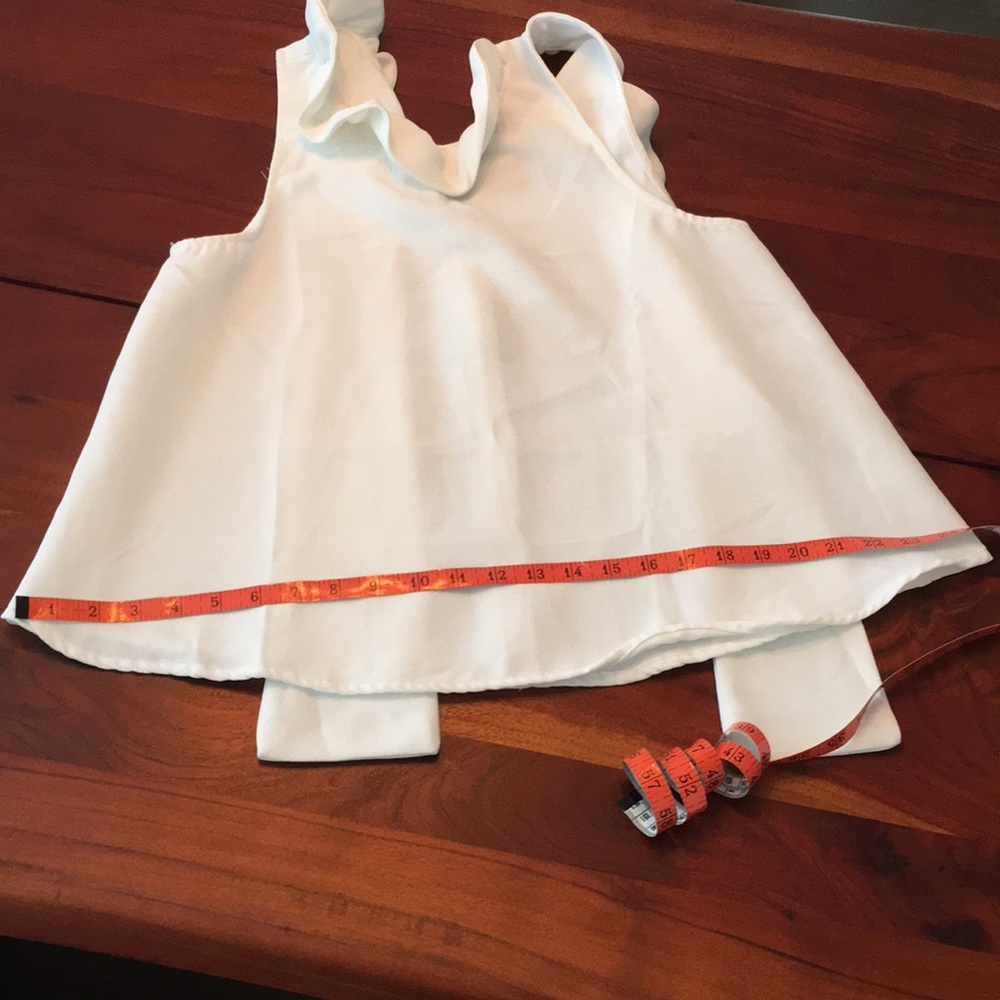 Tuckernuck Mason ruffle neck blouse in cream white  S - Picture 7 of 10